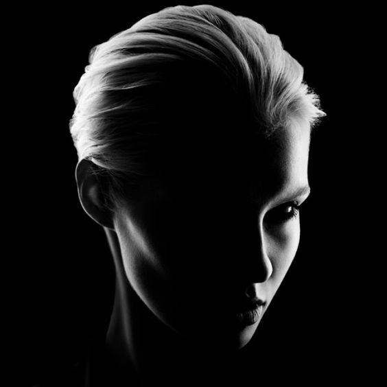 cool art. Examples of Portrait lighting in Photography