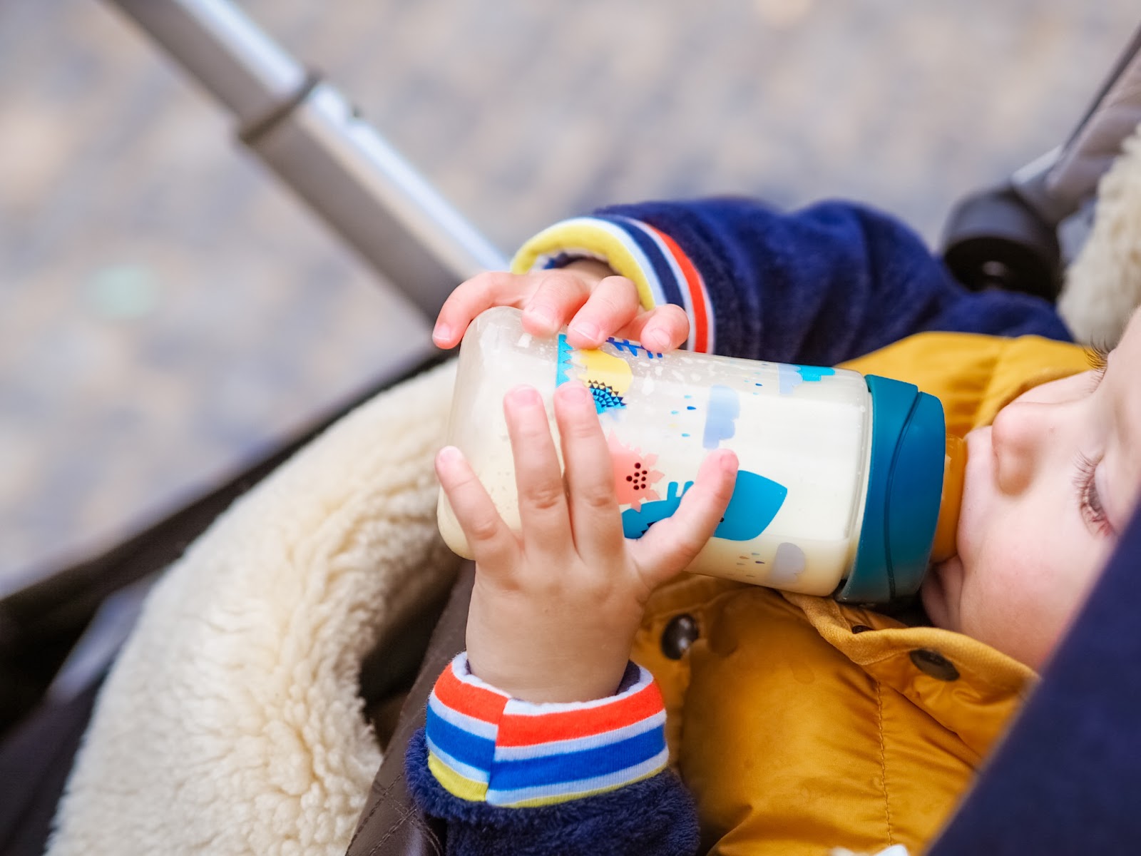 Jak dlouho dávat dítěti mléko?