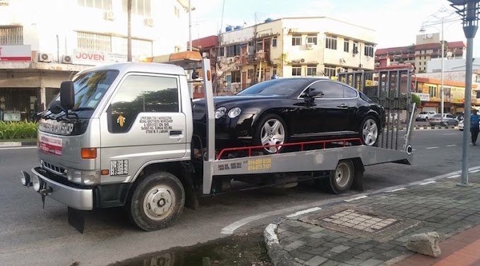 Kereta Bentley rempuh premis di Menara Millennium Damansara, Petaling Jaya