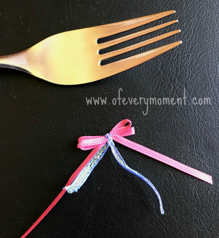 Slide bow off of fork