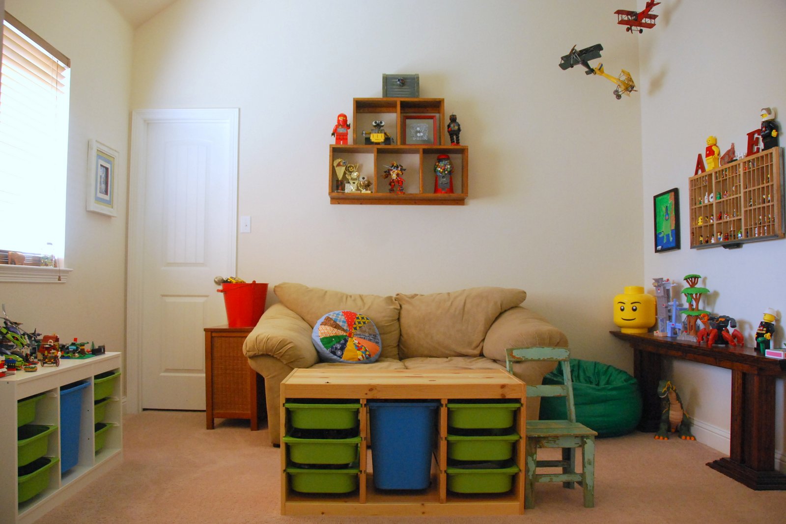 Soak it all in Boys' rooms tour