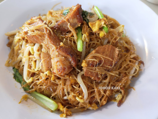 Penang Food in Johor Bahru @ Taman Ehsan Jaya 阳光轩槟城虾面.爪哇面 Fried Mihun Stew Pork