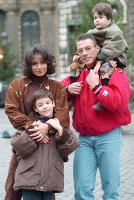 van-damme-daughter-2 See Amazing Pictures Of Van Damme's Daughter Who Is Also A Fitness Enthusiast Entertainment