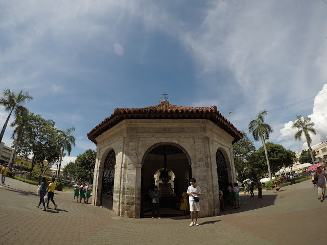 Cebu twin city tour Magellan's Cross