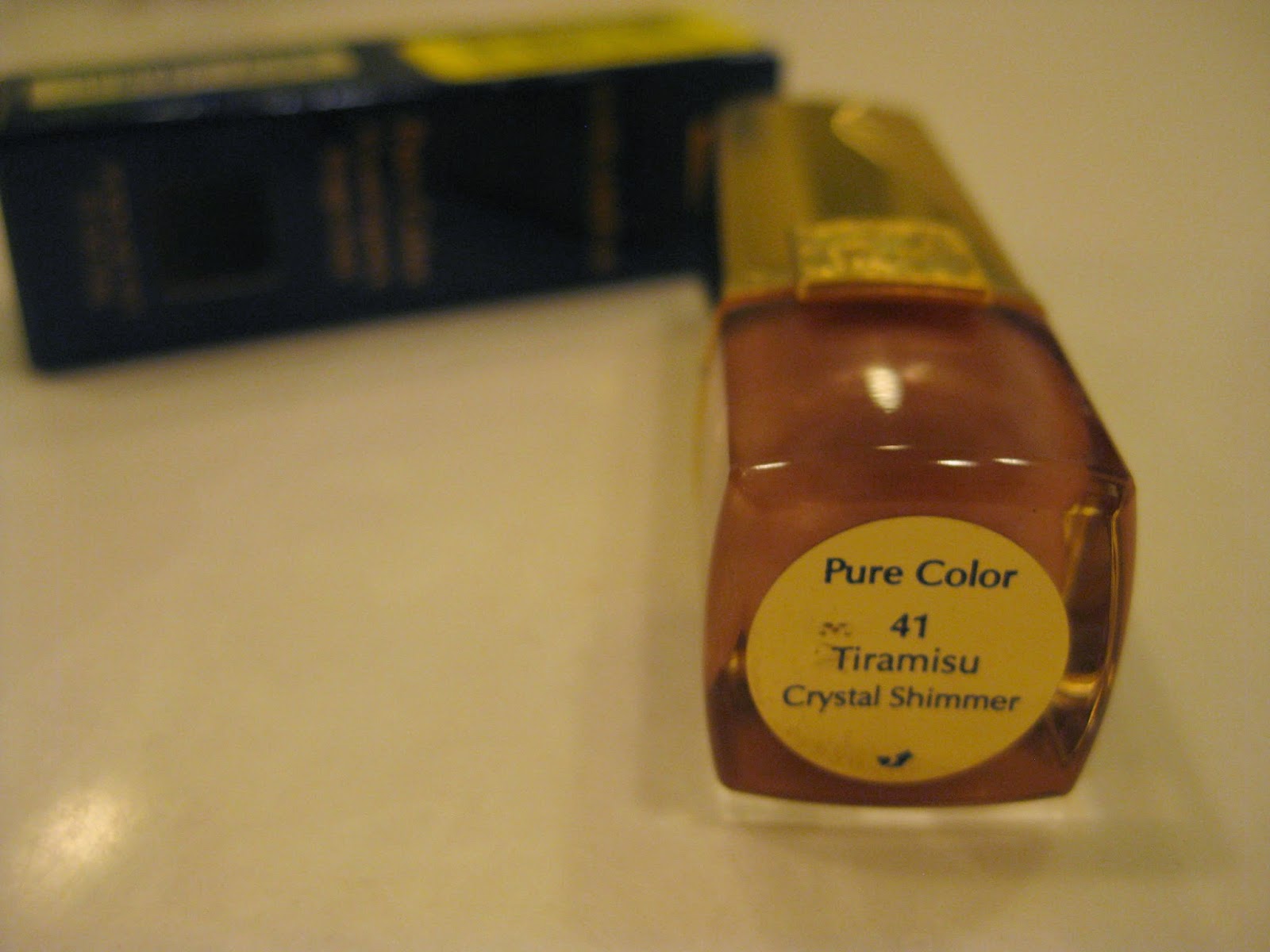 Estee Lauder Pure Color Crystal Lipstick "Tiramisu 41" (Crystal Shimmer)