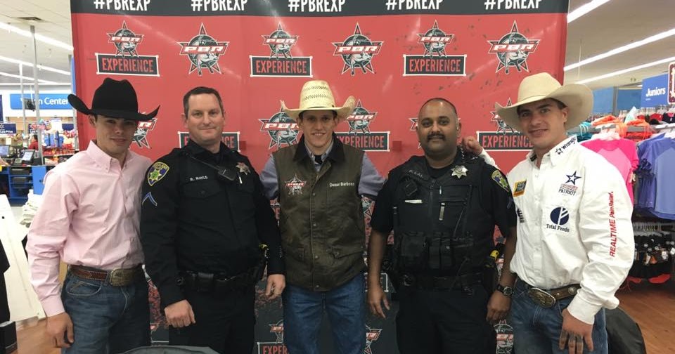 mike lee world champion pbr bull rider pbr bfts sioux falls march alamosa hat works