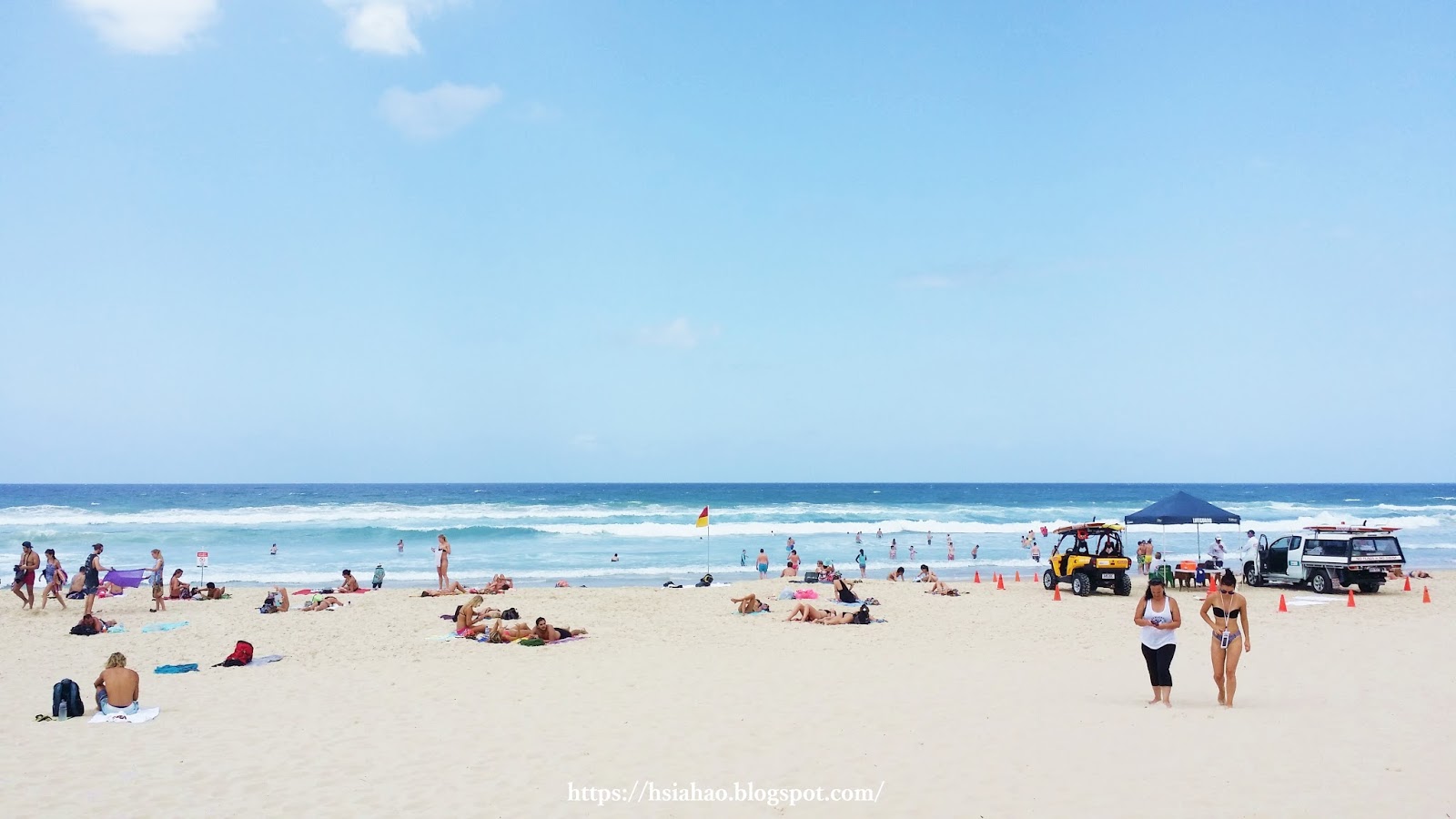 Top 5 MustVisit Beaches in Surfers Paradise, Gold Coast!