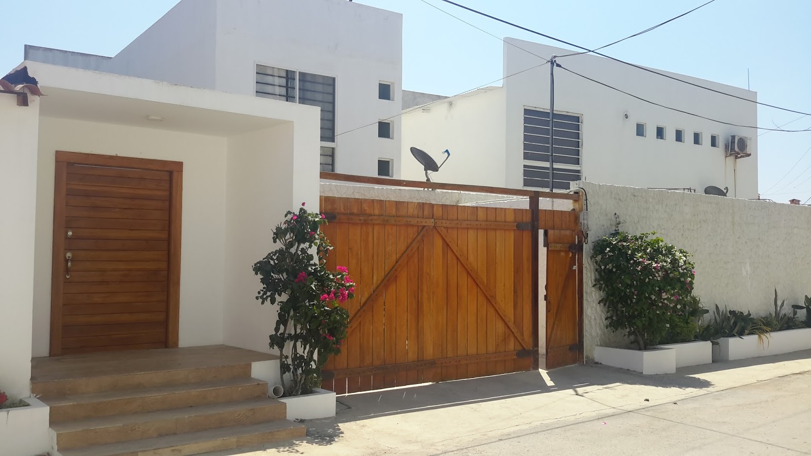 Charming Punta Blanca Home For Sale on Ecuador's Coast Casita de playa (en Punta Blanca) DE
