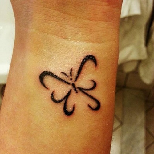 Preto Simples Tatuagem De Borboleta