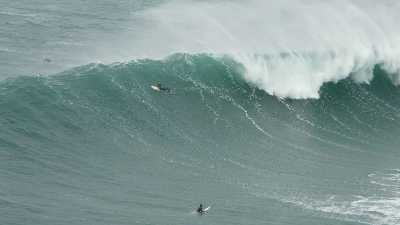 sesion otono menakoz septiembre 2015 surf olas grandes 17