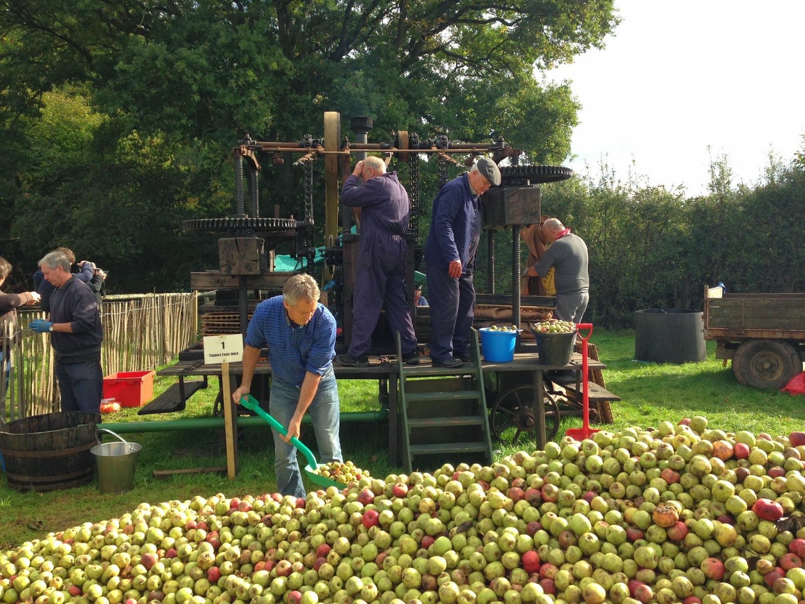 A taste of Autumn at Burley Tin Box Traveller