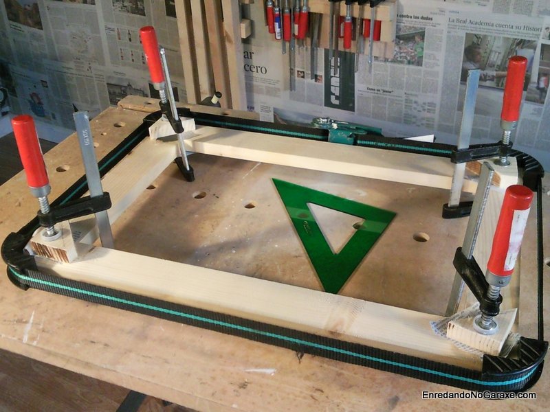 Marco con uniones a 45 grados, enredandonogaraxe.com