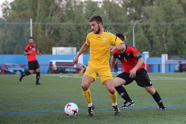 El Marbella FC y San Pedro empatan (0-0)