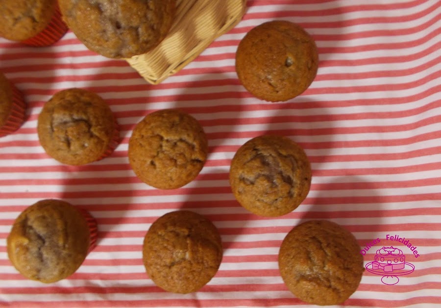 Magdalenas de fresa hechas con mermelada casera