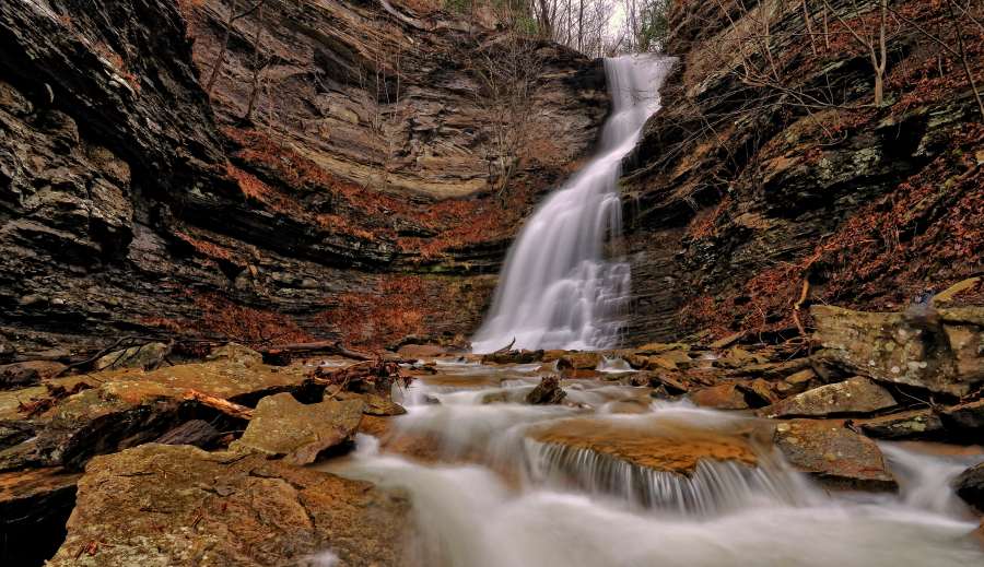 Upptäck West Virginia: Six Waterfalls of the Midland Trail