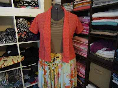 coral sweater knit McCall 6844 cardigan www.sewplus.blogspot.com