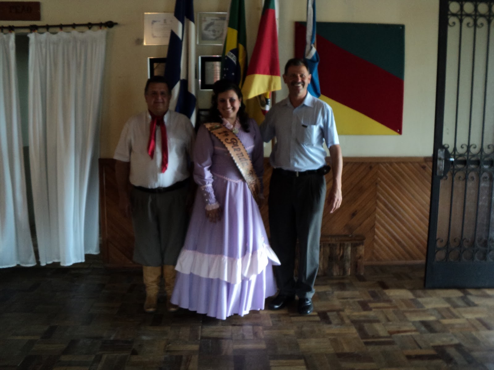 CTG Sentinela da Serra 1ª Prenda do Rio Grande do Sul visita Garibaldi