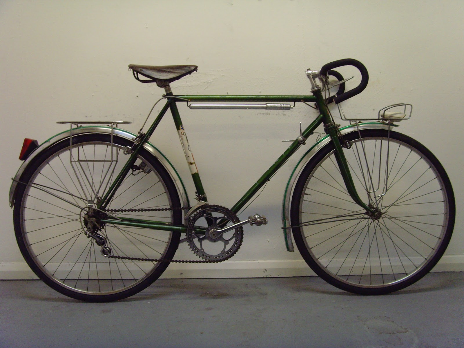 Vintage Touring Bicycles 86