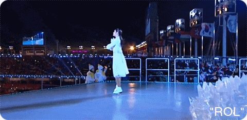 성화 점화하는 퀸연아 | 인스티즈