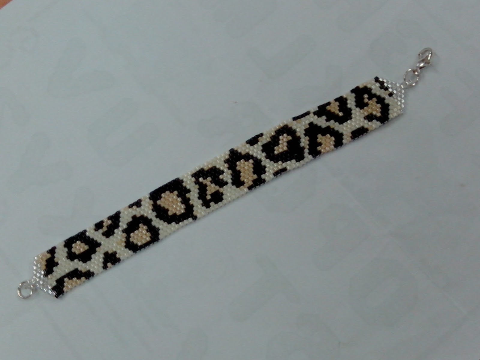 Tissage de perles - Loisirs créatifs