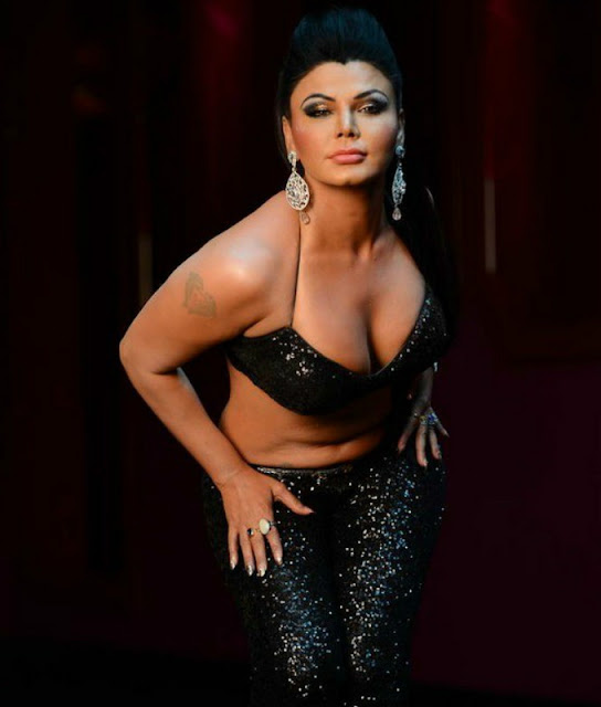 Sexy girl rakhi sawant naked — img 3