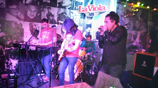 Buitre y La Otra en La Viola omar centeno