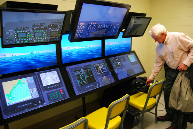 Lcac Simulator Neoteric Hovercraft Blog: Neoteric President Evaluates the U.S. Navy ...
