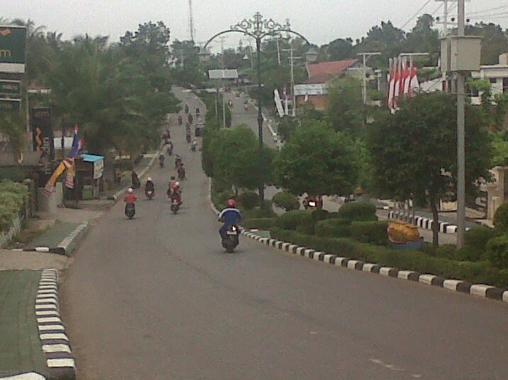 KOTA MUARA TEWEH DIWAKTU PAGI