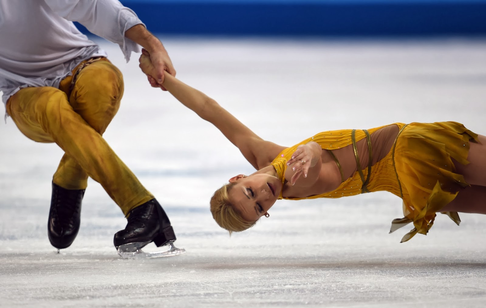Sochi Olympics 2014 Russia won gold medal in Figure Skating Pairs