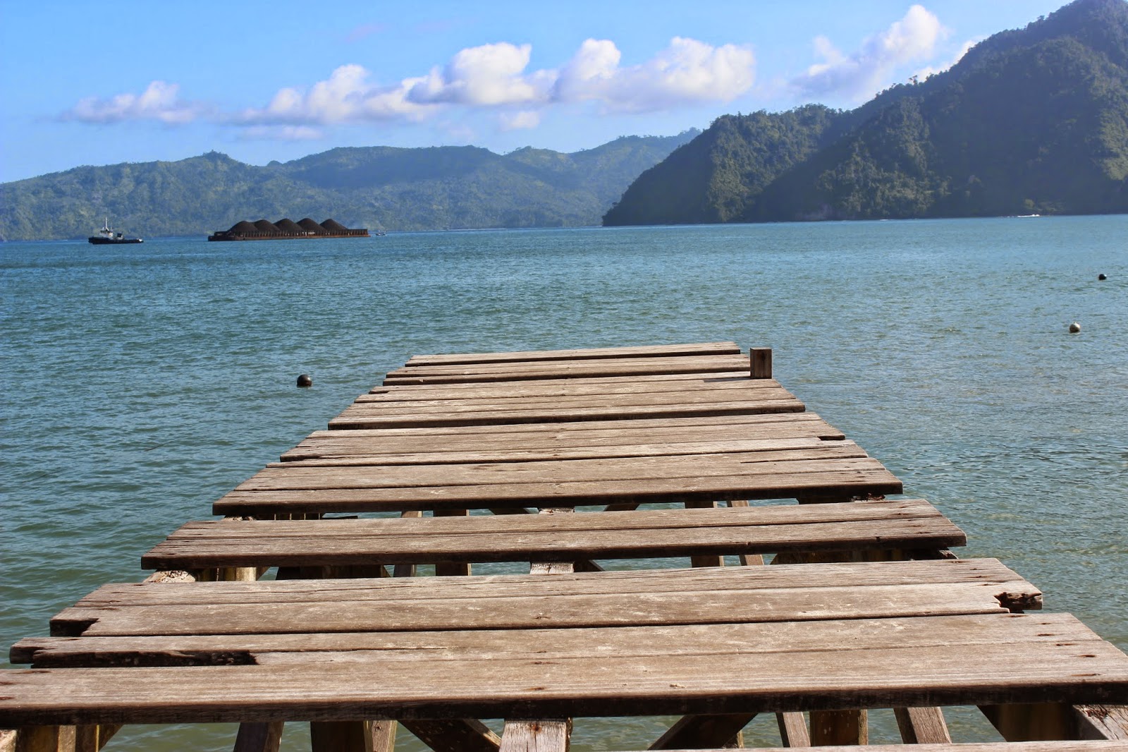 INDAHNYA PANTAI PASIR PUTIH TRENGGALEK ~ TRIP AND PHOTOGRAPHY