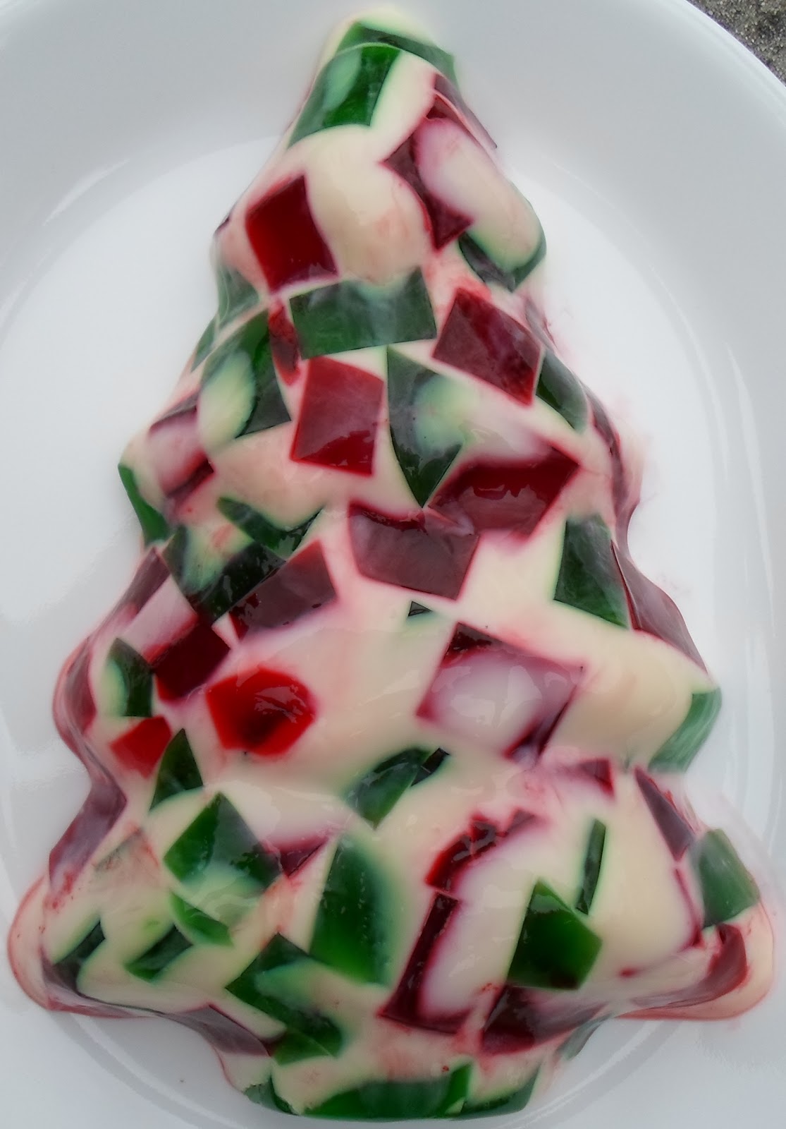 Happier Than A Pig In Mud: Stained Glass Jello Christmas Tree