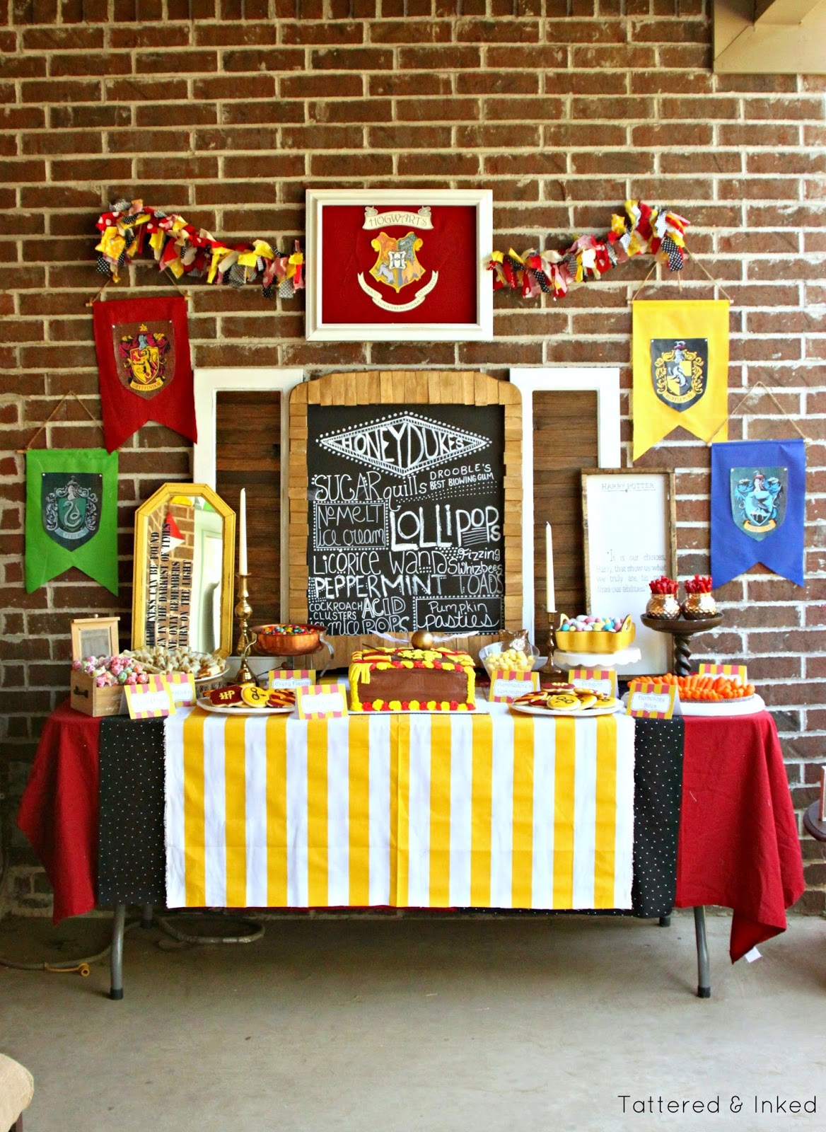Stacks and Flats and All the Pretty Things: DIY Harry Potter Birthday  Party