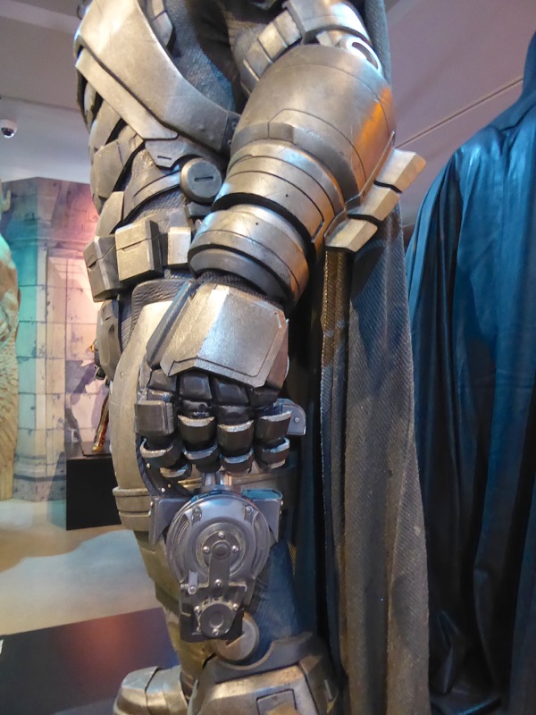 Mech Batsuit costume detail Batman v Superman