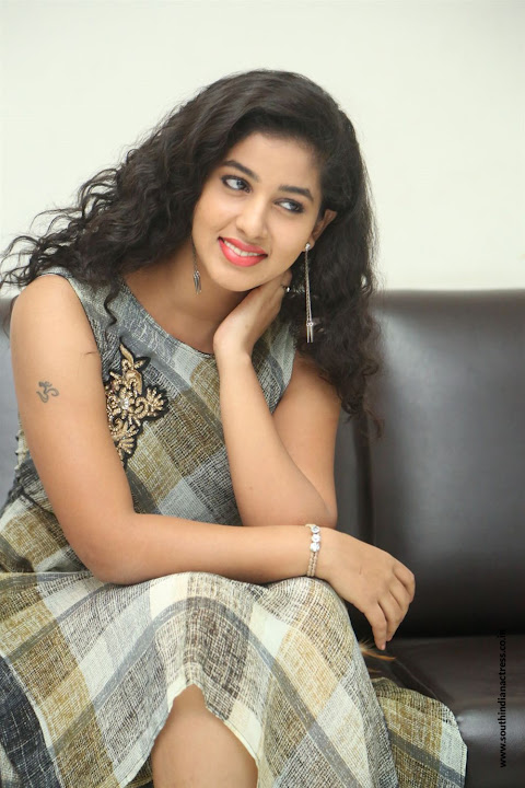 Pavani Reddy hot photos