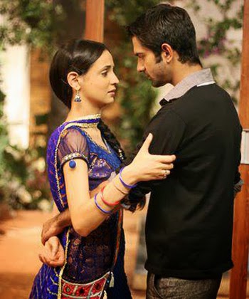 sanaya irani images free download Ipkknd sanaya irani gif find on gifer.