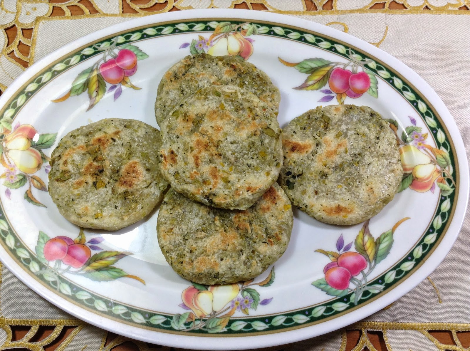 Simply Cooking and Health Vegetable Pulp Flat Bread Fried egg with