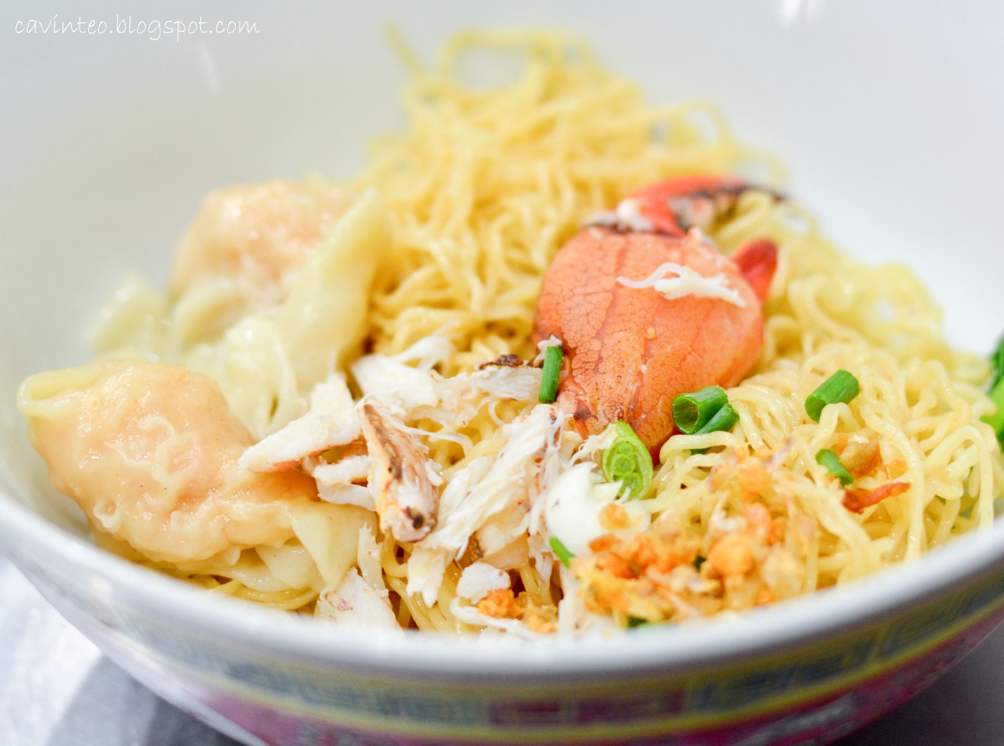 Entree Kibbles Crab Claw Noodles & Fried Prawn Wonton by Odean