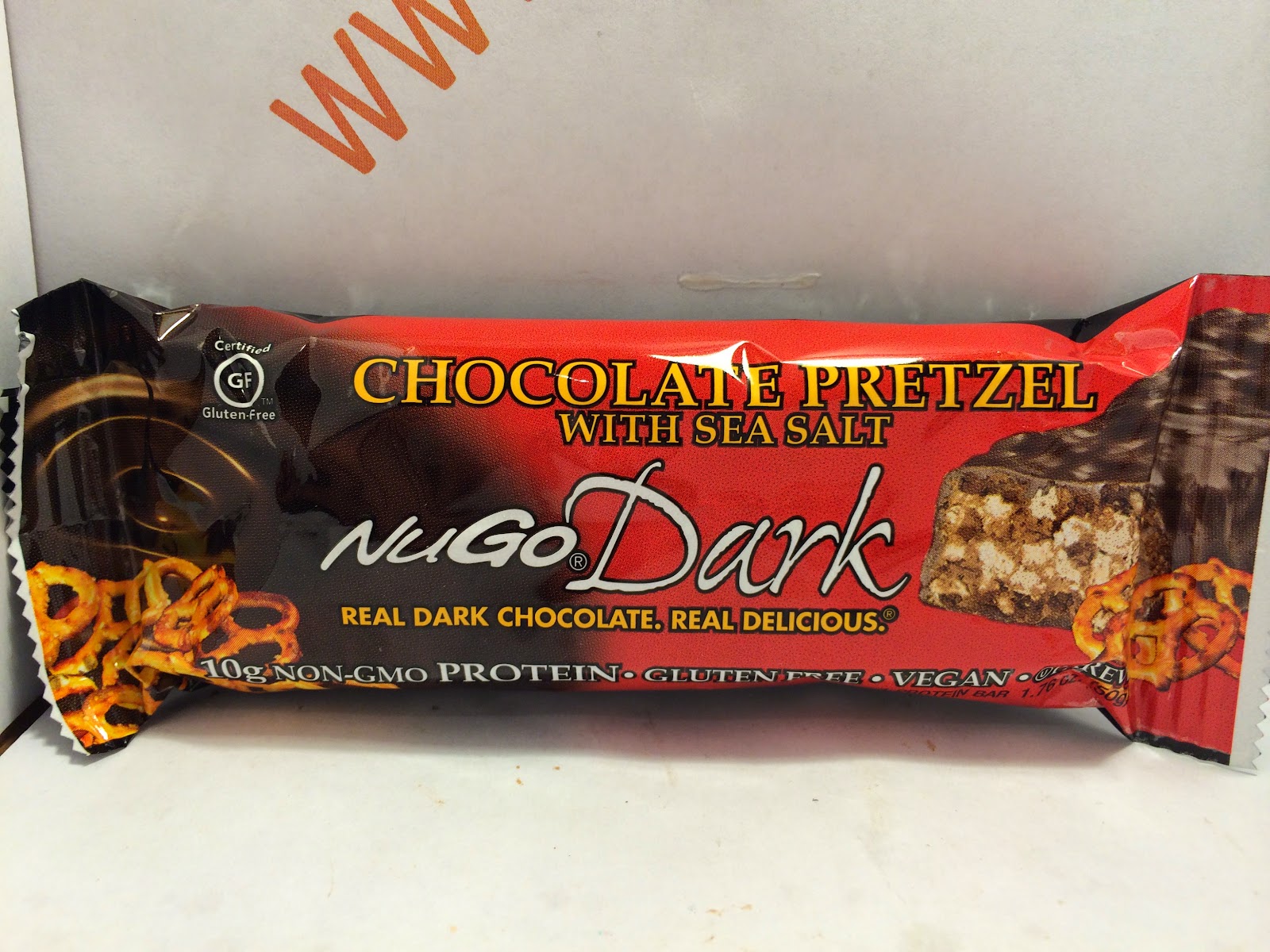 Crazy Food Dude Review NuGo Dark Chocolate Pretzel with Sea Salt Bar