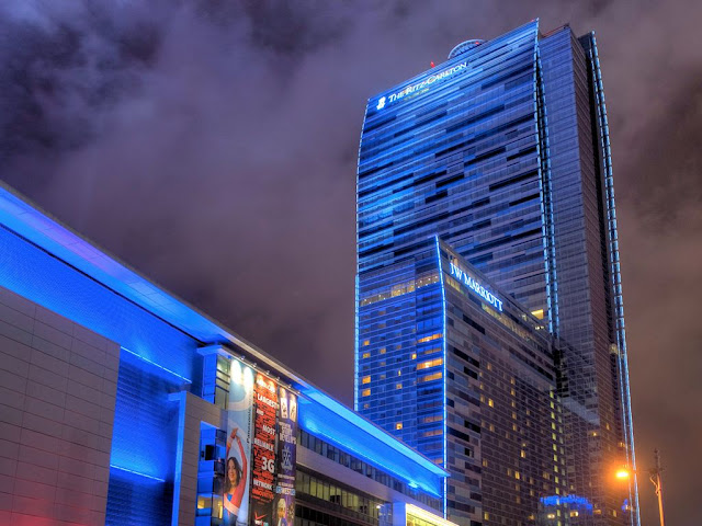 The Ritz-Carlton, Los Angeles in the heart of downtown offers luxury accommodations and amenities including a spa, restaurants and rooftop pool.