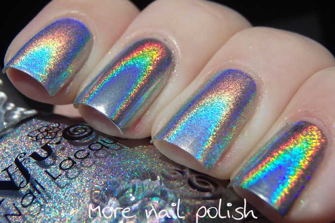 The Polish Chrome Wars Part 7 Vs Powder Holo Edition More My Second Comparison Was With China Glaze And The Finest Particle Size Holo Powder From Daily Charme Over White Is On Index Ring Finger