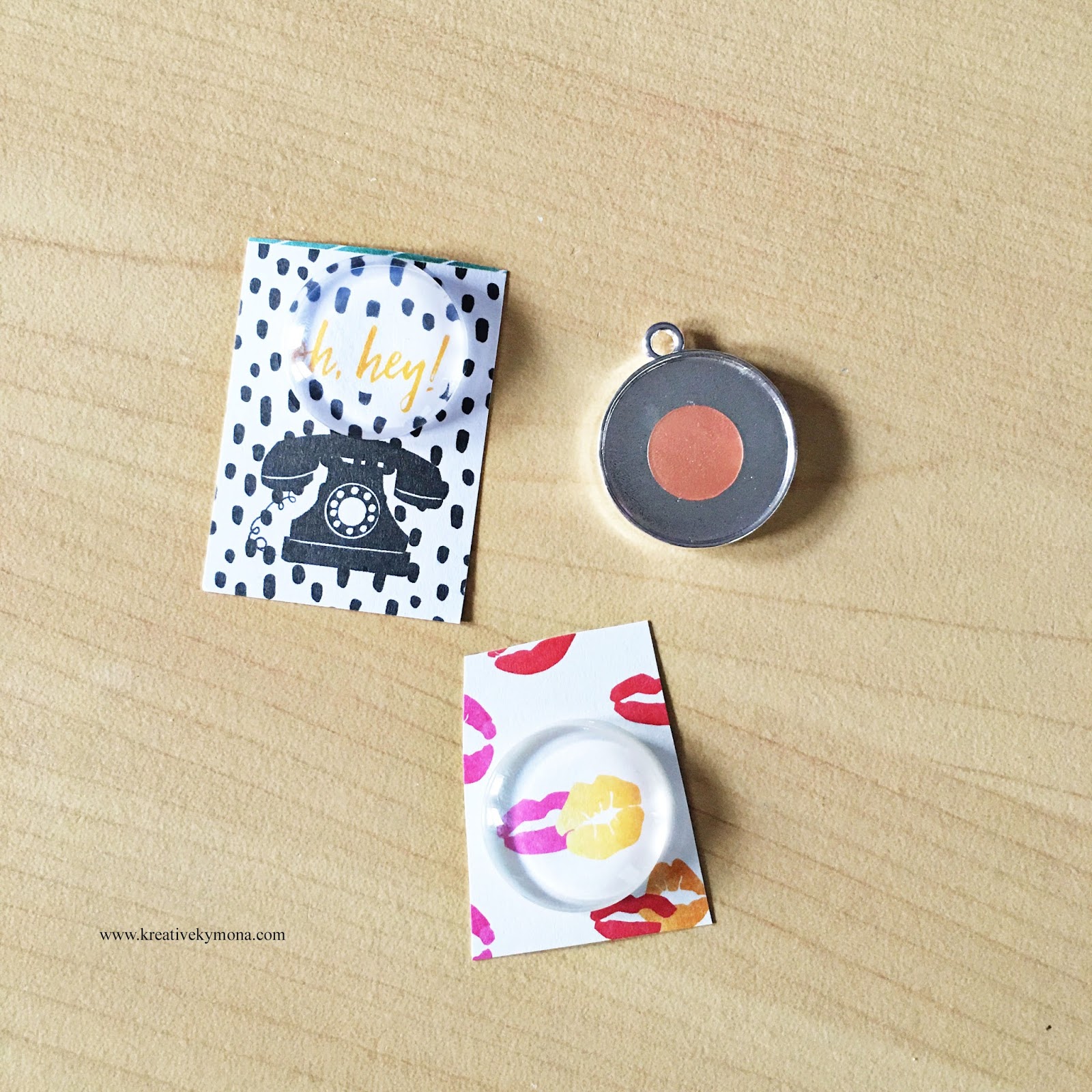 Craft Fantastic Blog Create a Necklace Using Scrapbook Paper