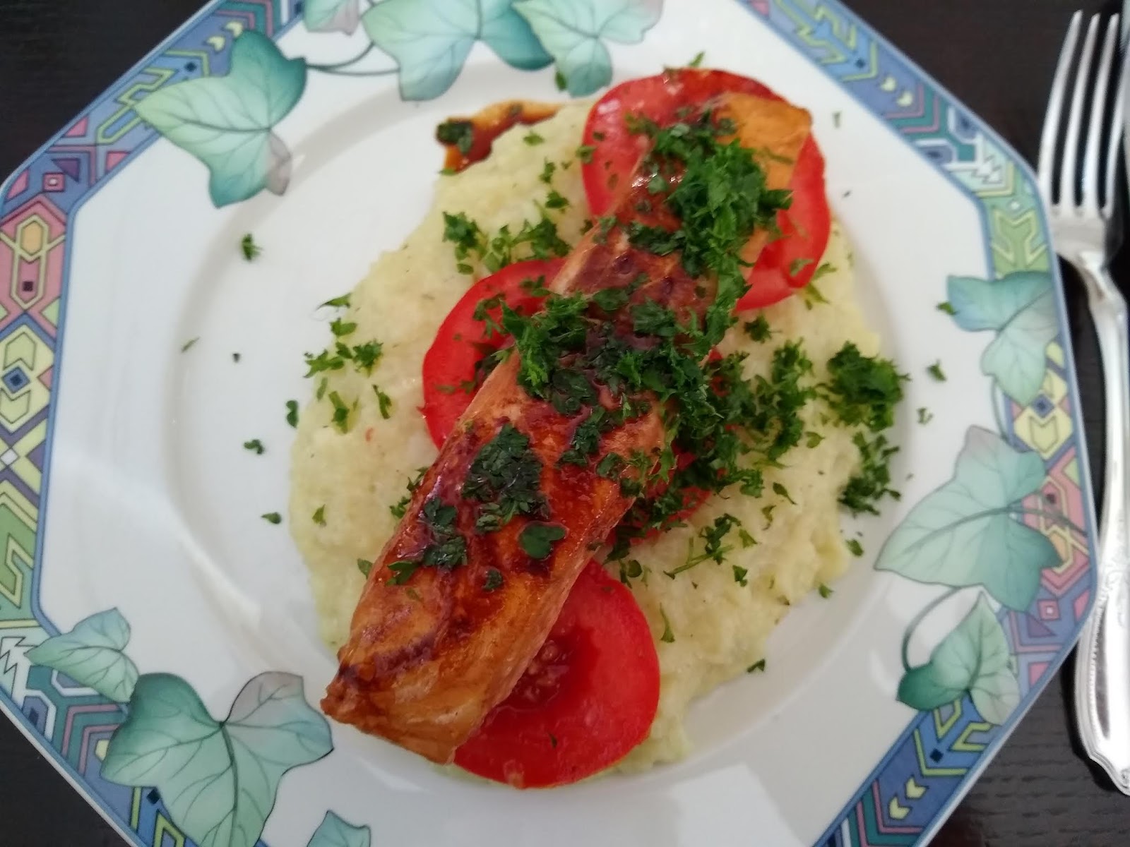 Champagner Risotto mit Lachs auf Tomaten
