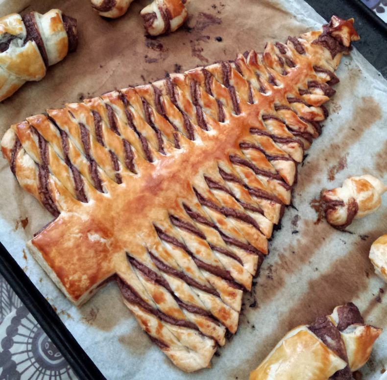 Nutella Christmas Tree Pastry Nutella puff pastry dessert