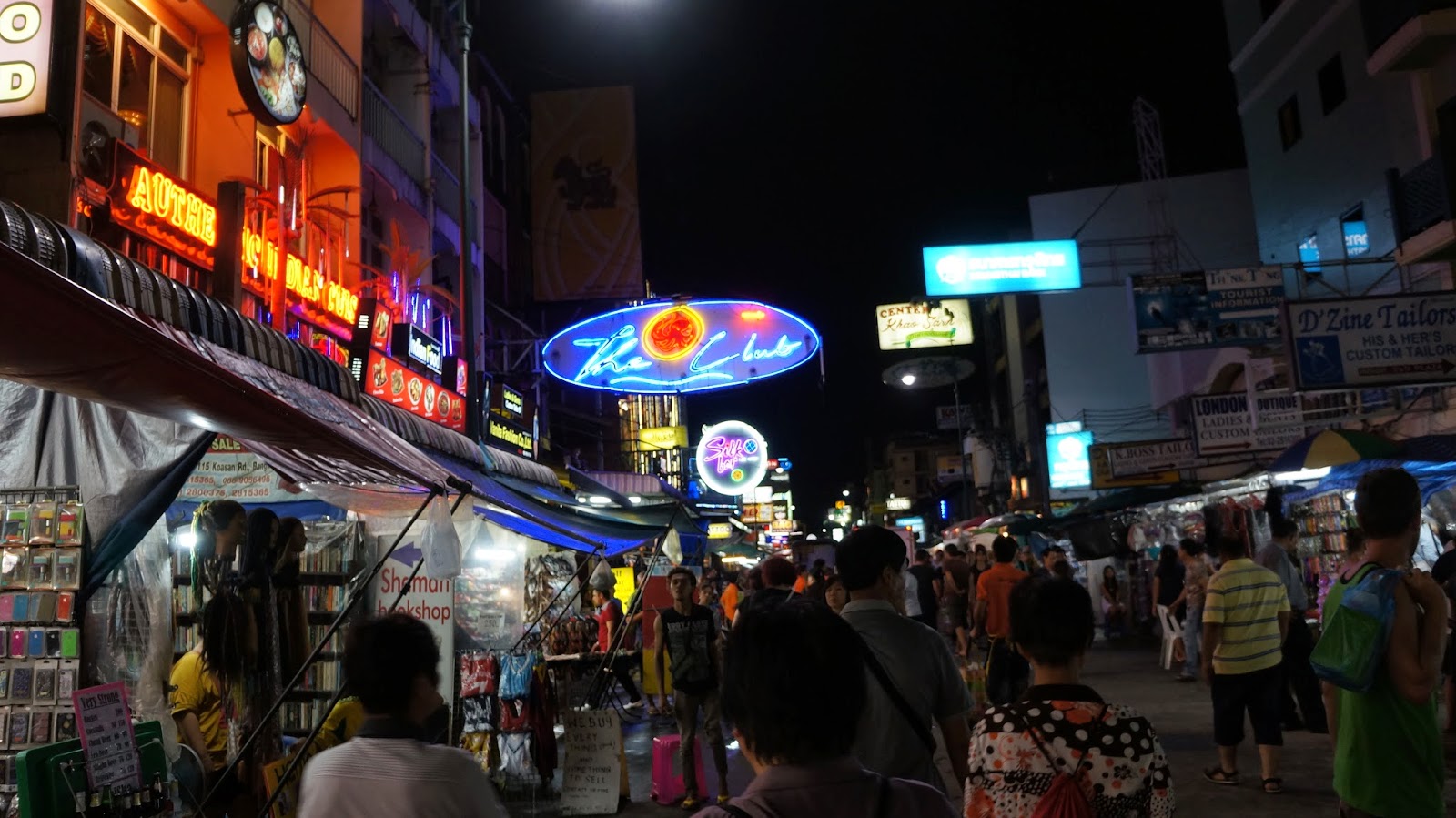 Night time in Khaosan Road 