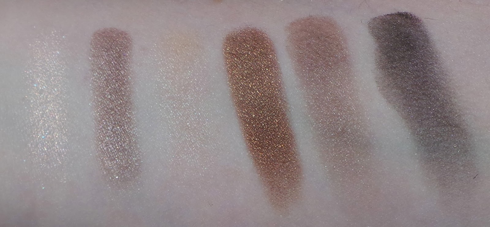 Maybelline The Nudes palette