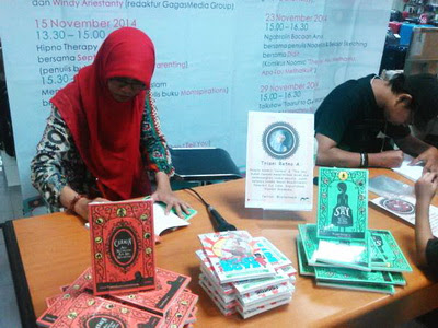 Komentari Naskahku, Dong Komentari Naskahku, Dong