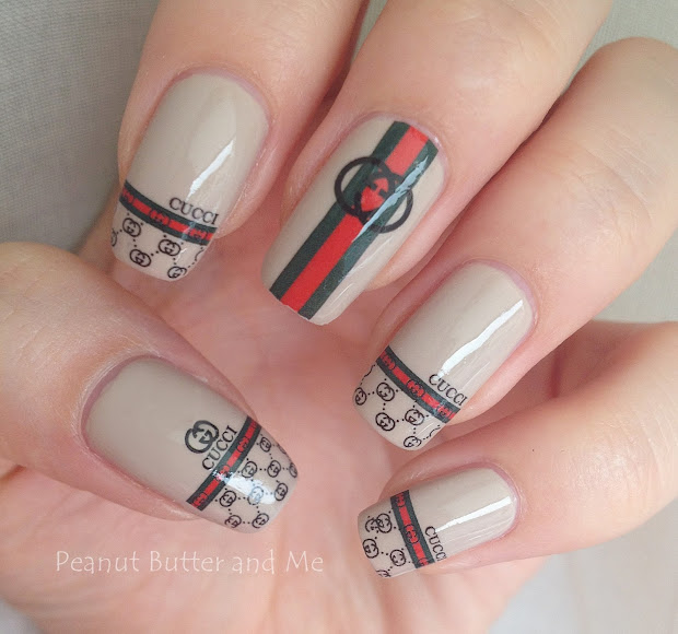water decal gucci design hola