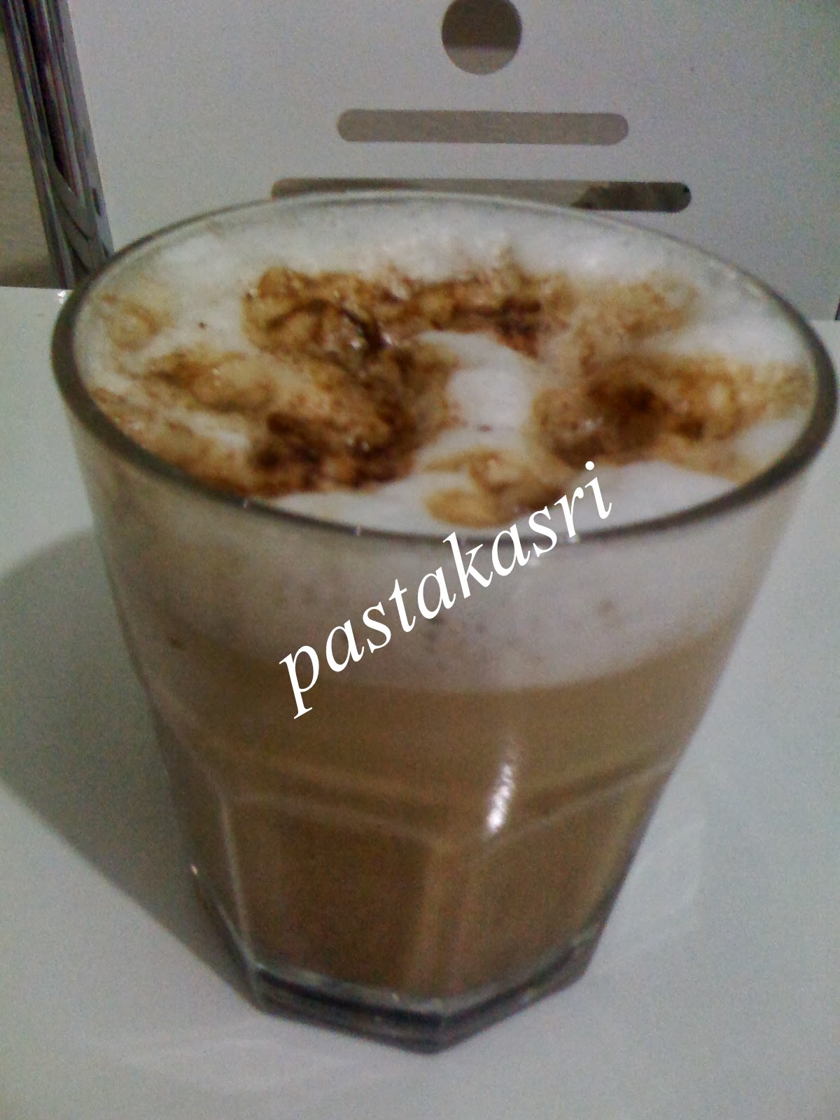 LATTE ( Türk Kahvesi ile Latte yaptınızmı? Ben yaptım harika oldu