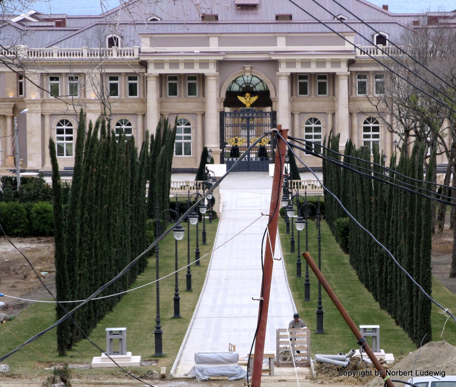 Дворец Геленджик Церковь