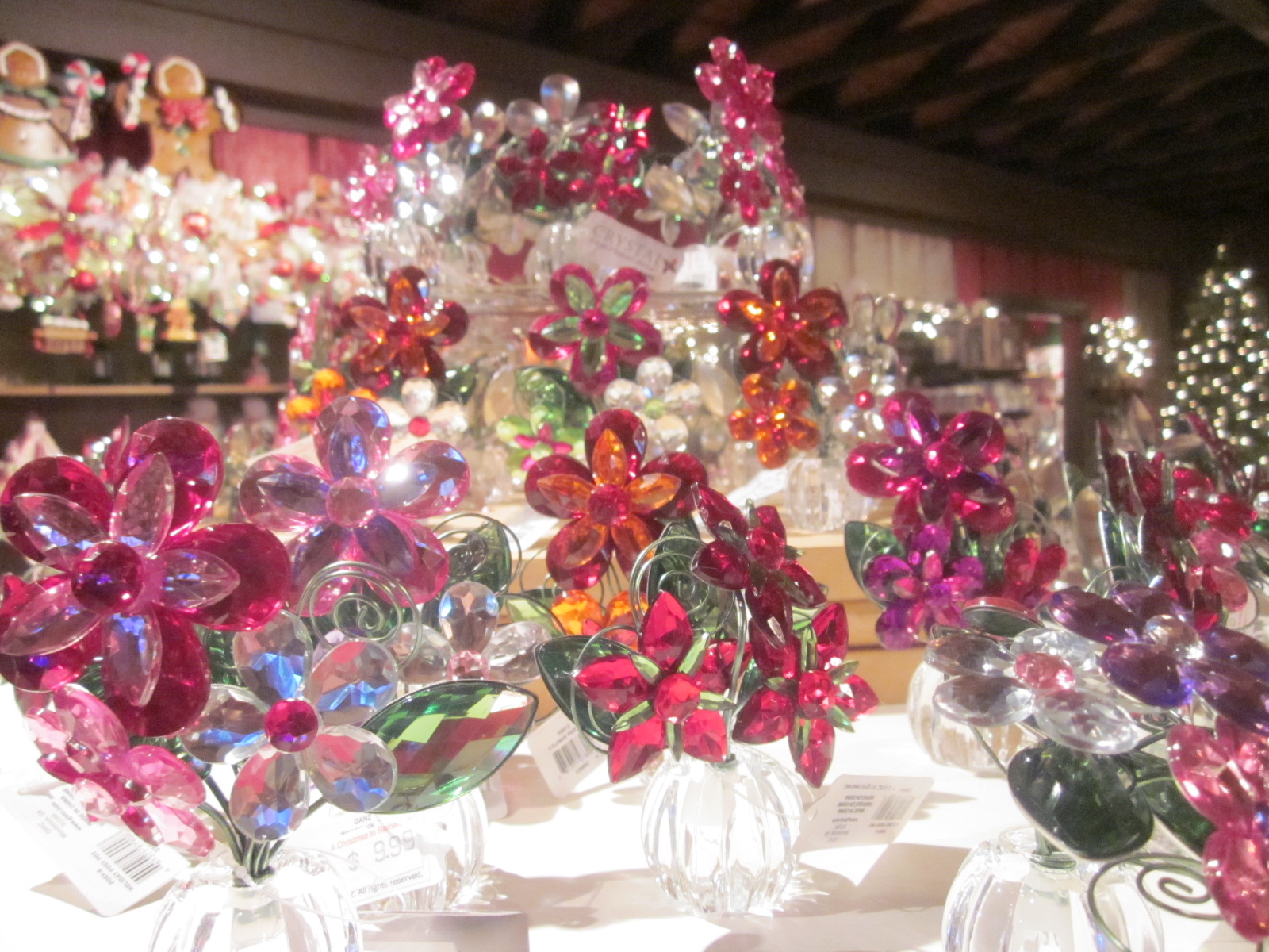 Travel NC With Kids: The Christmas Shop and General Store - Manteo